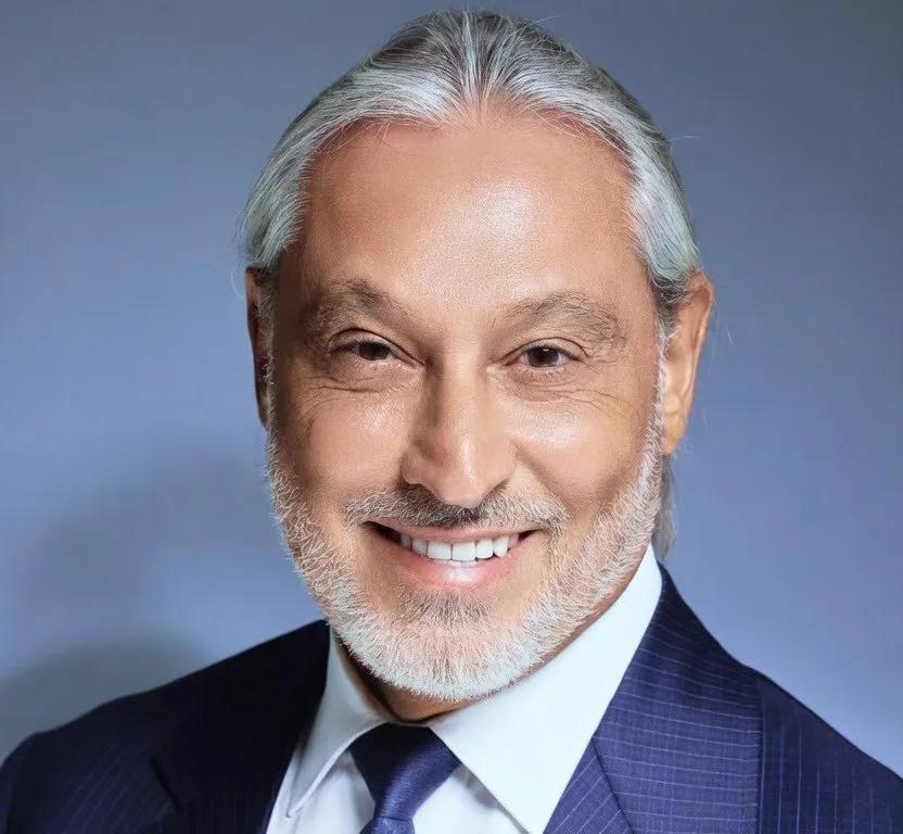 From Construction Chairman to DFSA-Regulated Advisor: The Career Architecture of Shaher Awartani